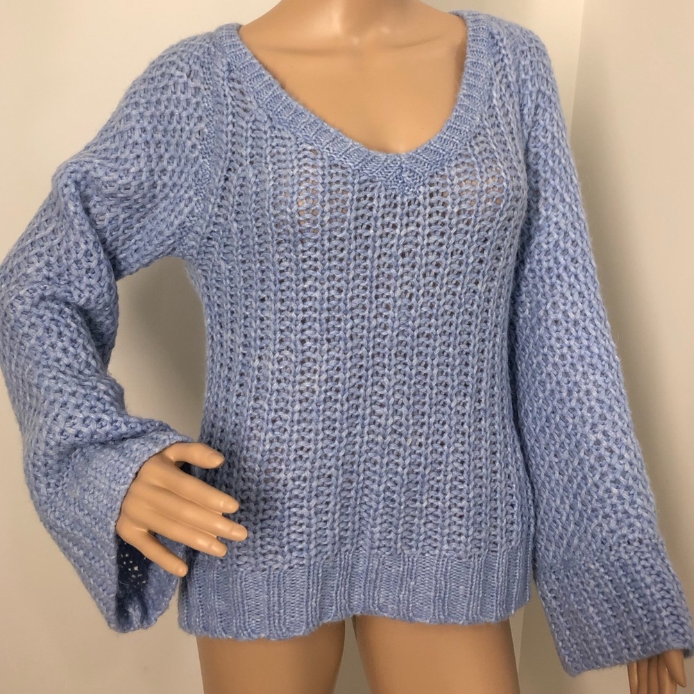 Anthropology moth chunky knot blue v neck sweater - Picture 4 of 7